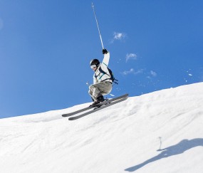 开云体育app-年度焦点之战之夜，凯塞多，那个在喧嚣中沉默的支点